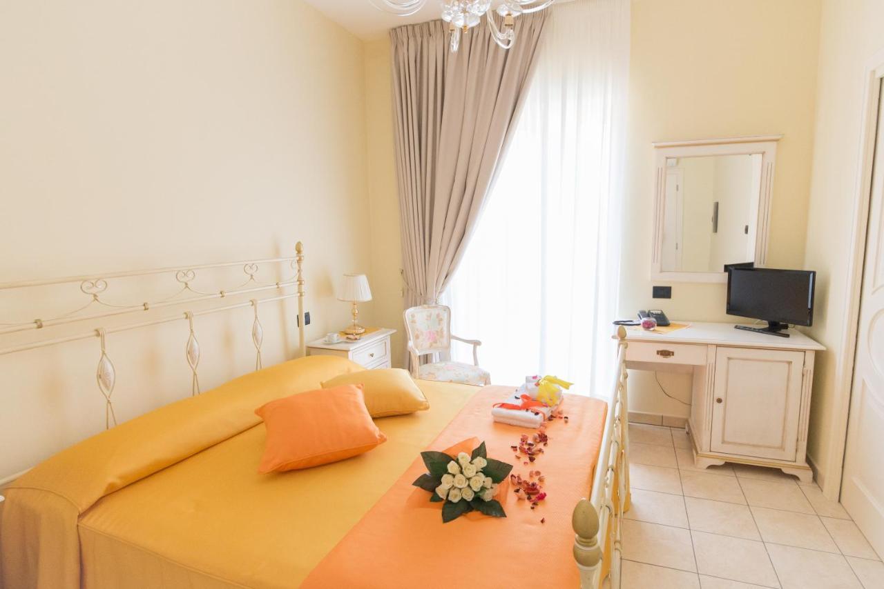 Villa Marchesa Castelnuovo Cilento Экстерьер фото